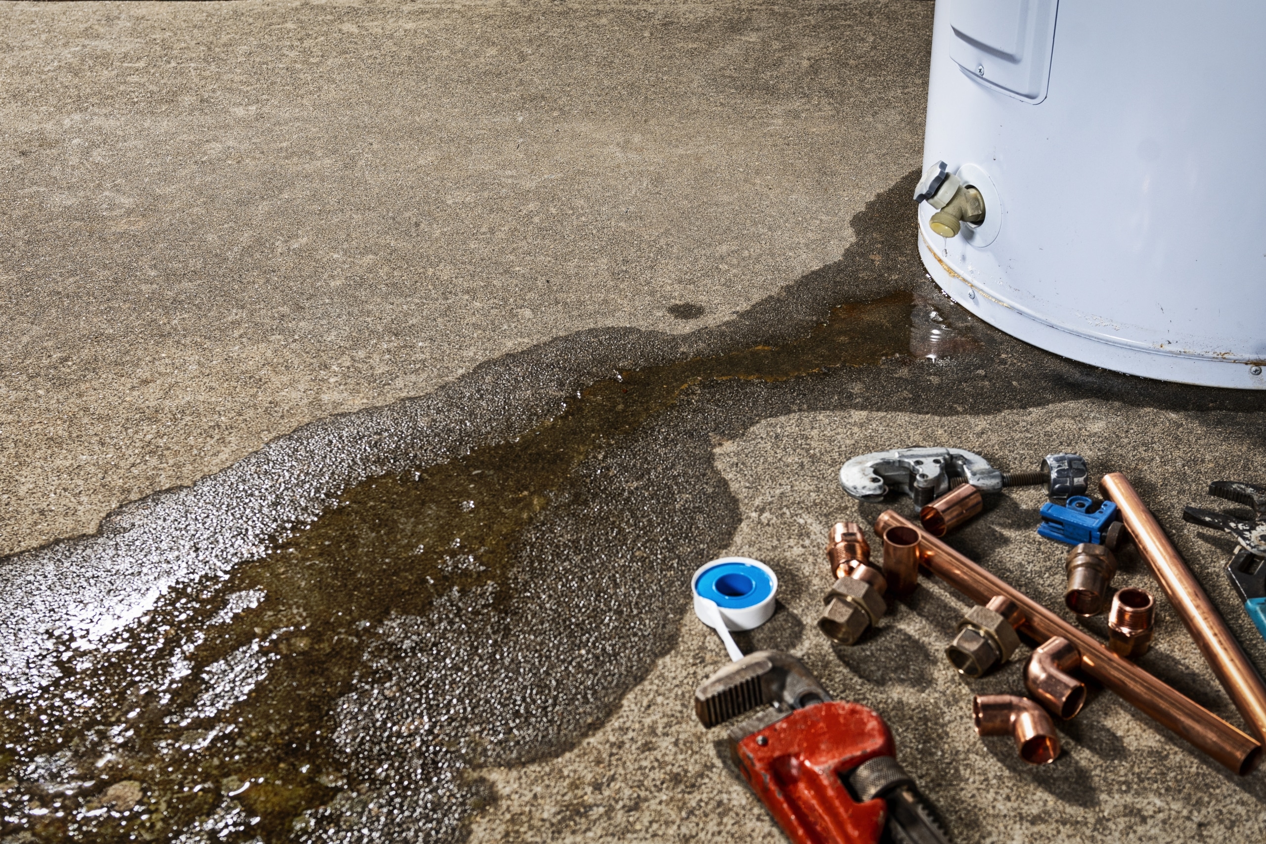 Real-World Cases of Successful Leak Detection Using LeakTronics Equipment